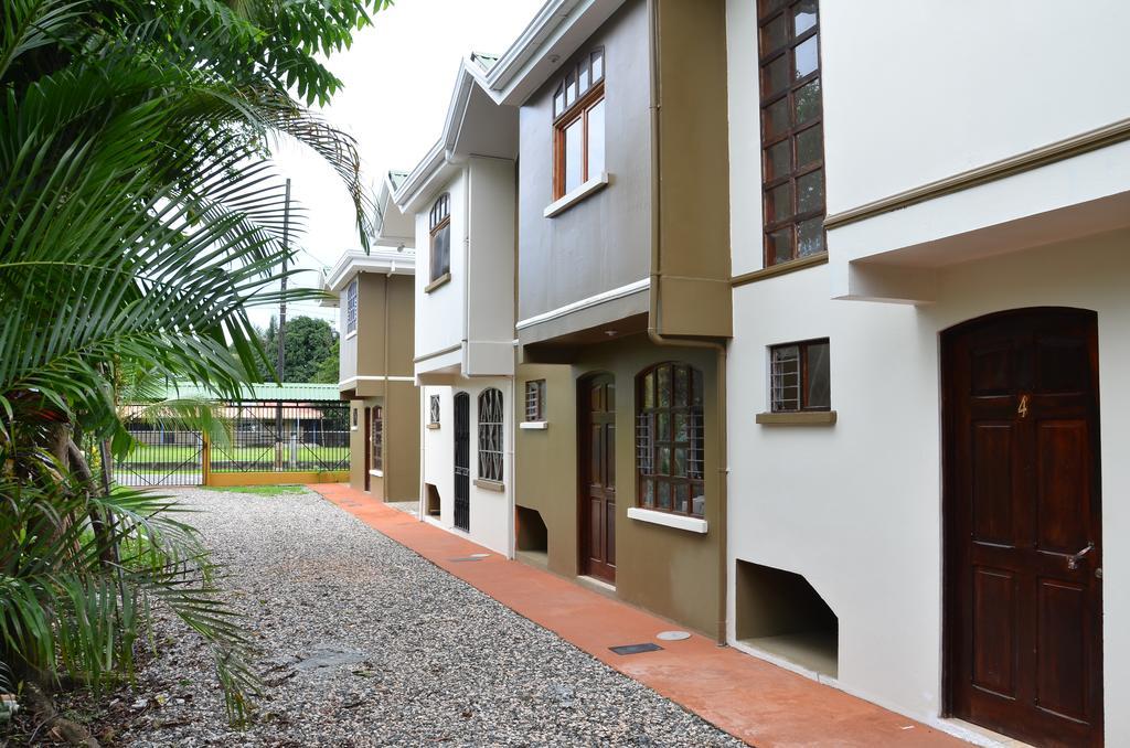 Apartamentos Herrera Puerto Jiménez 部屋 写真