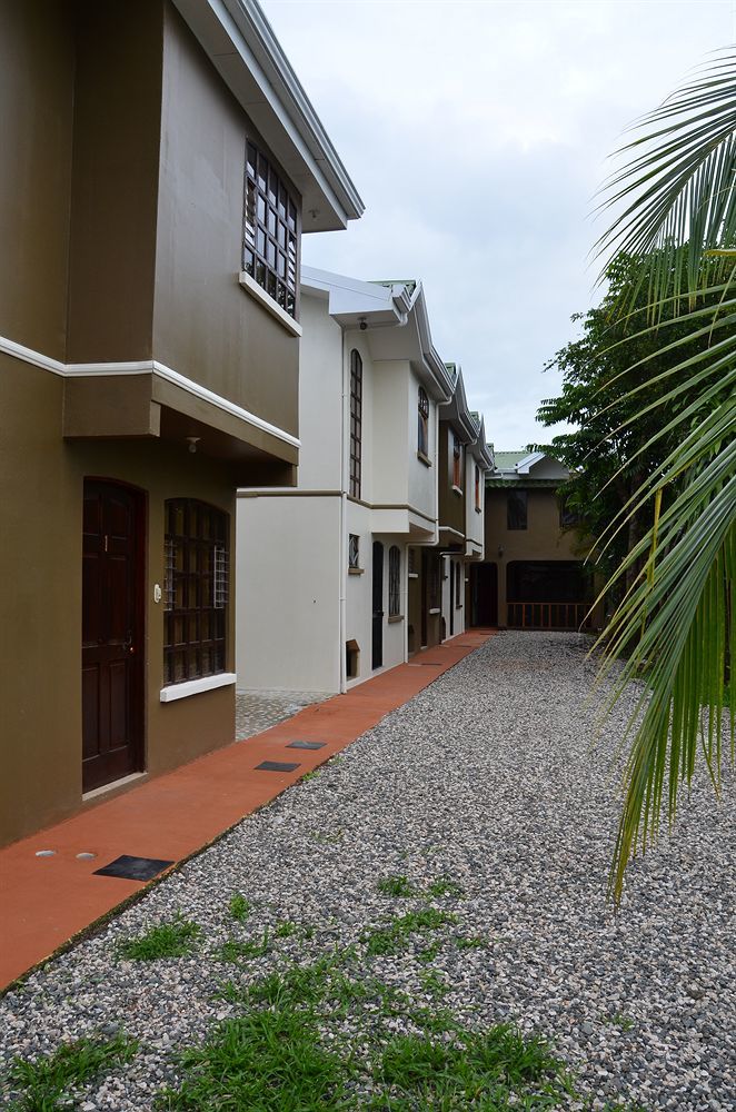 Apartamentos Herrera Puerto Jiménez エクステリア 写真